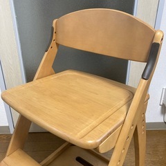 学習椅子　キッズチェア　キャスター付き　の画像