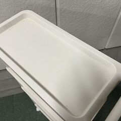 3段 収納ラック キッチンラック キャスター付 調味料 小物入れ 隙間収納 プラスチック製 ホワイト 幅48cm×奥行22cm×高さ101cmの画像