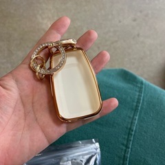Futwod 丰田 智能 钥匙套 钥匙扣 轻量 2个按钮 钥匙包 钥匙包 新款 C-HR 普锐斯 50系 凯美瑞 70系 皇冠 RAV4 50系 Mirai 卡罗拉轿车 智能 钥匙包 钥匙 时尚 全面保护 白色の画像