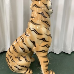 家具ならトレファク吉川店！！   虎オブジェの画像