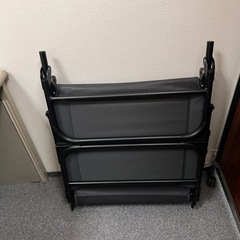 折りたたみ　ベッド　コンパクトの画像