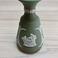 wedgwood 一輪挿しの画像