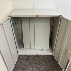 オカムラ　キャビネットの画像