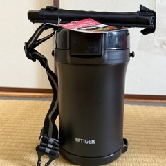 Tiger タイガー　ランチジャー　お弁当の画像