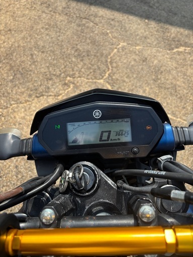 バイク Fz25