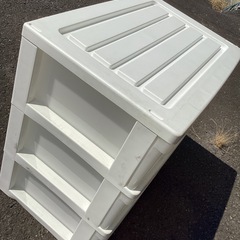 中古　3段チェスト衣装ケース　収納　引き取り限定の画像