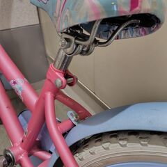 18インチ　子供用自転車　補助輪、スタンド付きの画像