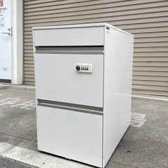 G118🉐イトーキ インクルード 3段ワゴン  の画像