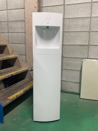 G119?ウォーターサーバー Frecious slat WFD-1900 ホワイト