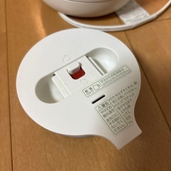電気ポットの画像