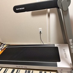【取りに来て頂ける方限定】ランニングマシーンの画像