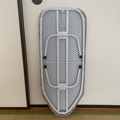 【差し上げます】アイロン台【美品】の画像