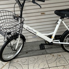 ComO'rade ホワイト　小径自転車 コモラード　自転車　サイクリング　ミニベロの画像
