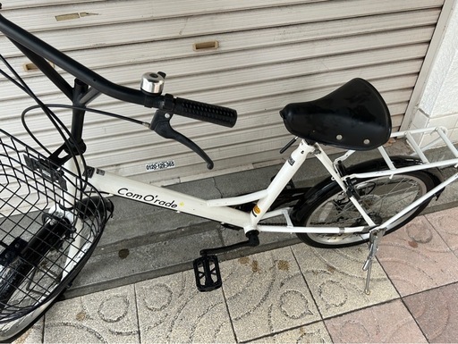 ComO'rade ホワイト　小径自転車 コモラード　自転車　サイクリング　ミニベロ