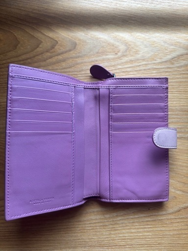 ボッテガヴェネタ　二つ折り財布　レザー