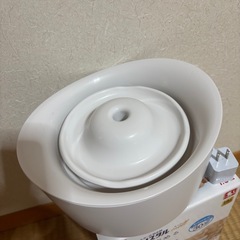 猫用　給水器　ピュアクリスタル wellの画像