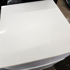 2ドア冷蔵庫 90L 2018年製 ユーイング UR-D90J ホワイト 直冷式 一人暮らし  100Lクラス以下 札幌市 平岸店の画像