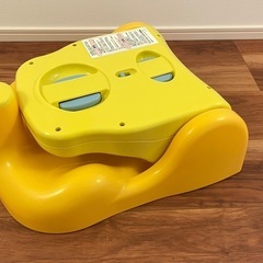 Aprica バスチェア リクライニング機能付き
の画像