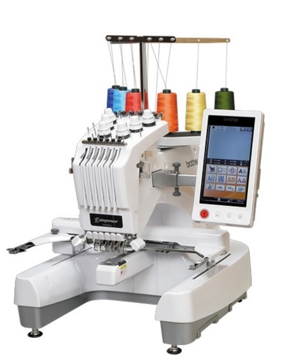 業務用刺繍ミシン　
ブラザーPR650e