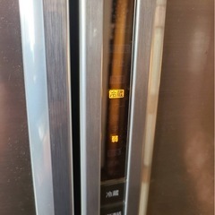 Panasonic 550L 冷蔵庫　NR-F553T-N形の画像