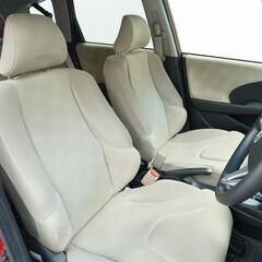 ✨🎉【車を買うなら今が超チャンス！】🎉✨ オトロン岐阜店イチオシ！大人気の『ホンダ フィット １３Ｇ　スマートセレクション』登場🎊最大10万円がお得🎊 期間限定キャンペーン実施中！の画像