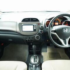 ✨🎉【車を買うなら今が超チャンス！】🎉✨ オトロン岐阜店イチオシ！大人気の『ホンダ フィット １３Ｇ　スマートセレクション』登場🎊最大10万円がお得🎊 期間限定キャンペーン実施中！の画像