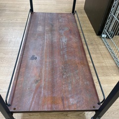 ☆ドリーム荒牧店☆ジモティー割引有☆【クリーニング済】キャスター付きスチールラックの画像