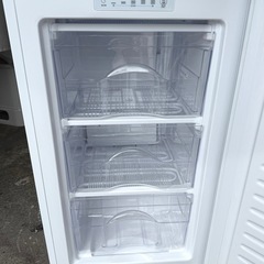 札幌市内配送可 【6ヵ月保証付き】美品 23年製 60L Haier ハイアール 小型1ドア冷凍庫 JF-NU60A 右開き の画像
