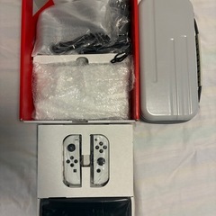 Nintendo Switch 有機EL ホワイトの画像