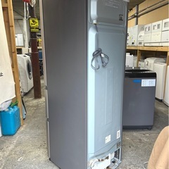 札幌引取り歓迎【6ヵ月保証付き】 20年製 日立 HITACHI 315L 3ドア冷蔵庫 R-V32KV(N) シャンパン 右開きの画像
