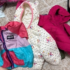 子供の服の画像