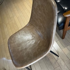 ダイニングチェアの画像
