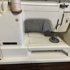 ミシン　ジャノメ　JANOME レトロ　アンティーク
の画像