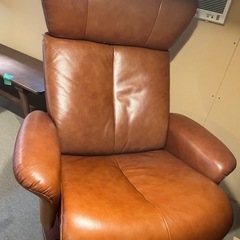 一人掛けチェア　ソファの画像