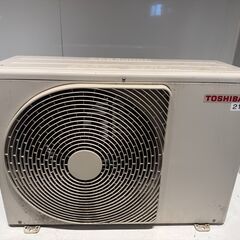 227　TOSHIBA　2023年製エアコン　10～12畳用　整備済みの画像