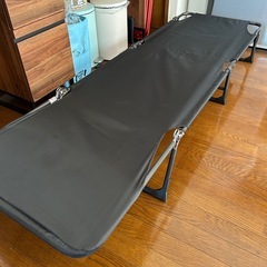 折りたたみベッド　リクライニング付き
の画像