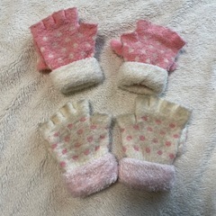 手袋 キティちゃん マイメロ 子供用手袋 サンリオの画像
