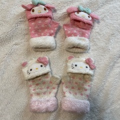 手袋 キティちゃん マイメロ 子供用手袋 サンリオの画像