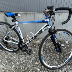 FINISS ロードバイク の画像