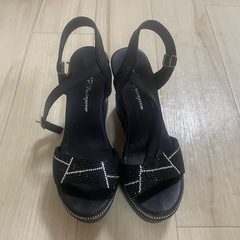厚底サンダルの画像