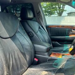 ローンは毎月10,300円～　トヨタ　セルシオ Ａ仕様　ＴＥＩＮ車高調　カールソン１９インチアルミホイール　サンルーフ　黒革シート　シートヒーター　クルーズコントロール　キーレス　バックモニターの画像