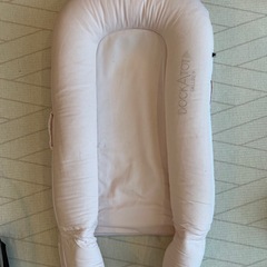 DockATot（ドッカトット） Deluxe+ ベビーベッドの画像