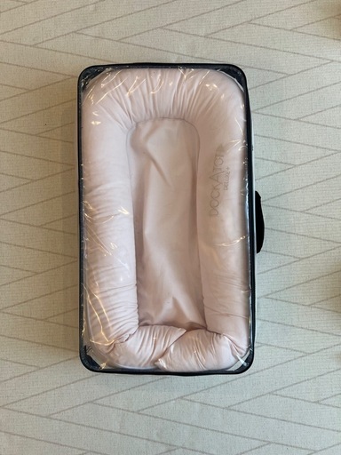 DockATot（ドッカトット） Deluxe+ ベビーベッド