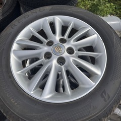 トヨタ　18クラウン　純正ホイールタイヤセット　4本　225/55R16 タイヤ製年2023年の画像