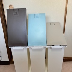 こじゃれた三連ゴミ箱(20リットル 3個)の画像