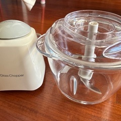フードプロセッサーグラスチョッパー。の画像
