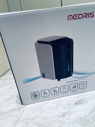 酸素発生器と酸素ケージ