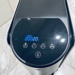 酸素発生器と酸素ケージの画像