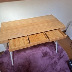 IKEA 机の画像