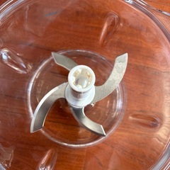 フードプロセッサーグラスチョッパー。の画像